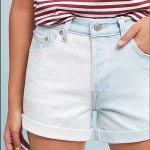 BRAND NEW high rise levi two toned denim shorts